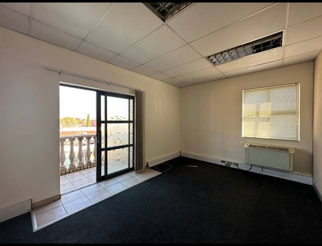 65M² OFFICE TO LET IN HIGHVELD TECHNOPARK